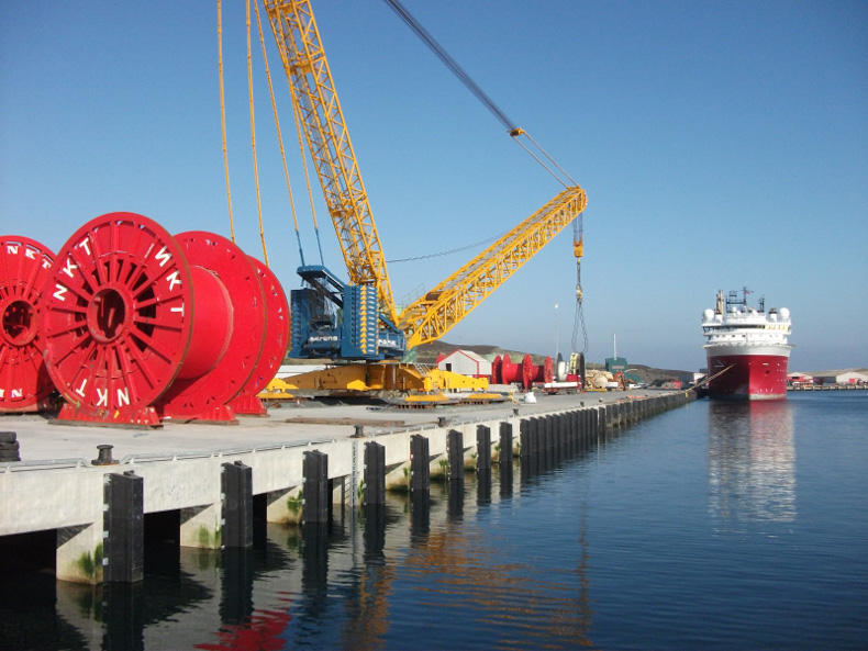 Quayside equipment image