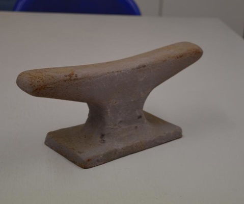Horn Cleat